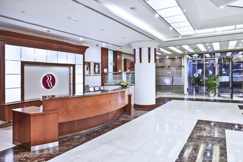 Ramada By Wyndham Dubai Deira Hotel Bagian luar foto